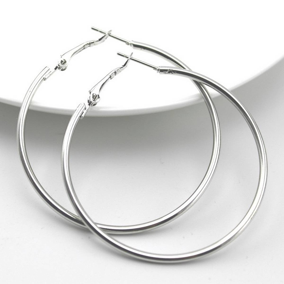 round hoop Ear Ring