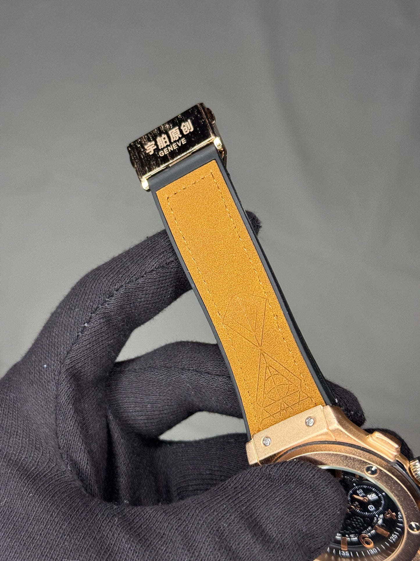 HB Big Bang Gold Watch