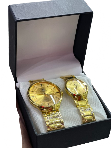 New Stylish Two Tone Couple Watch