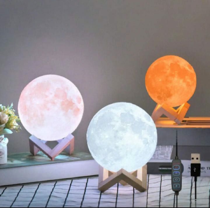 USB Moon Lamp – 7 Color Changing